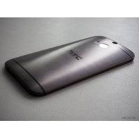   HTC ONE m8 