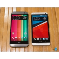Фото старой и новой модели HTC one (m8)