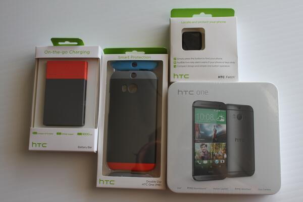Фото коробок HTC one m8 и аксессуаров